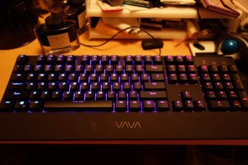 [PR]VAVA-GE001 、光る英字配列のゲーミングキーボードをレビュー