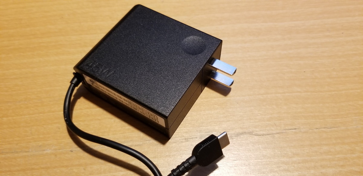 LenovoのUSB Type C ACアダプタが結構よさげ