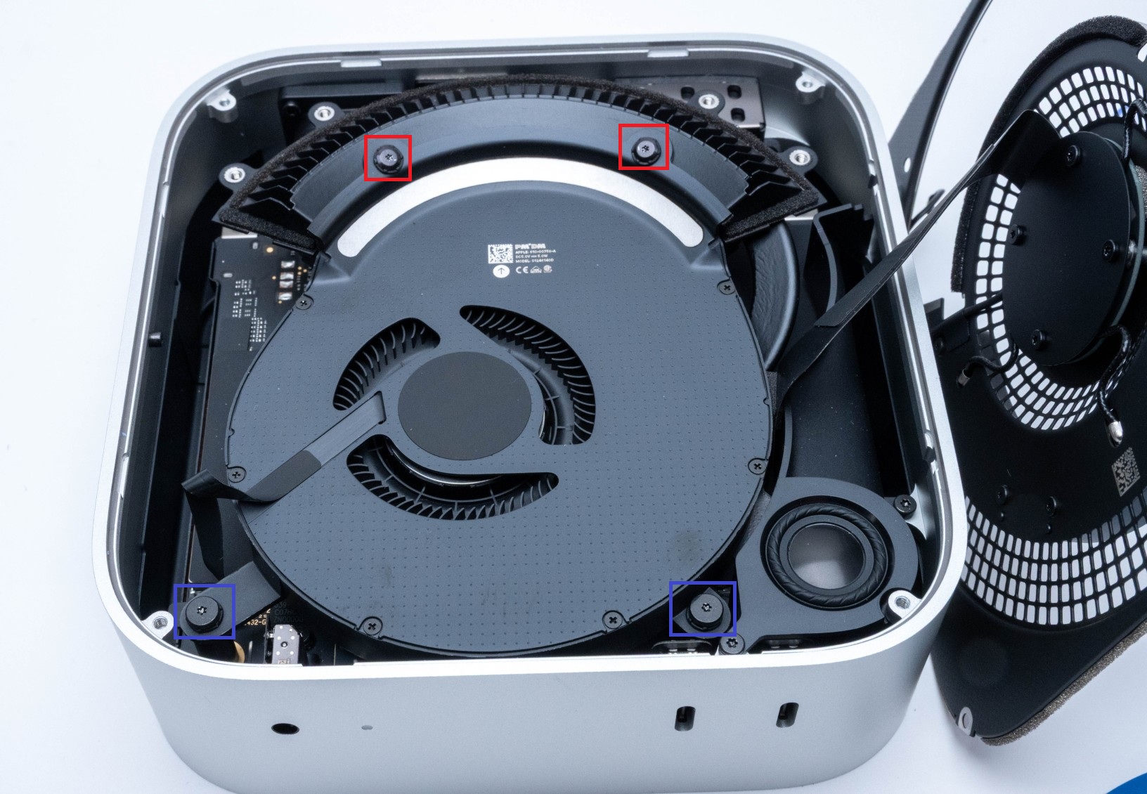 M4 mac mini 256GBモデルのSSDを1TBに換装する方法