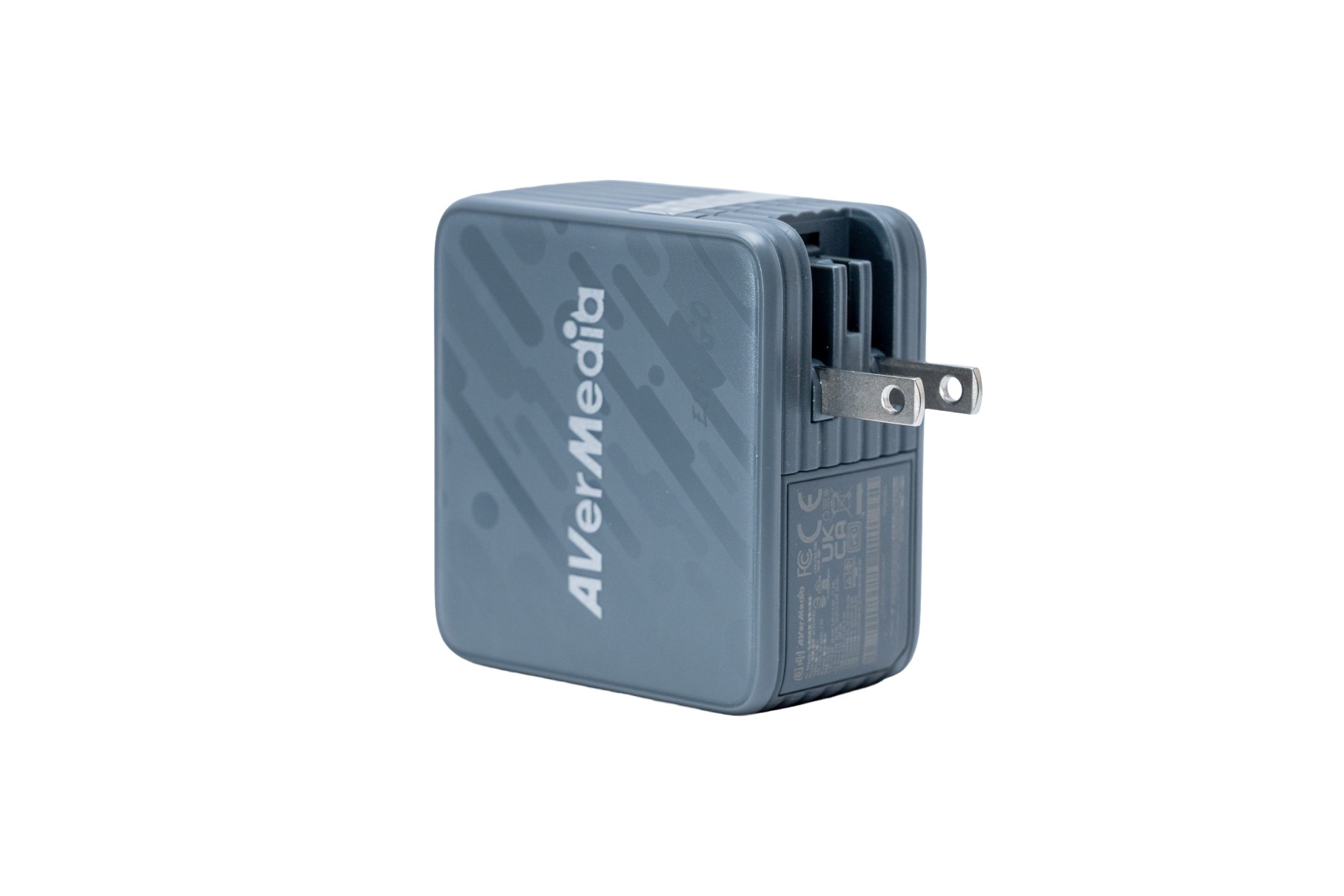 ポケットサイズのキャプチャーデバイス、LIVE GENERATOR POCKETが情シスにもアツいデバイスに！