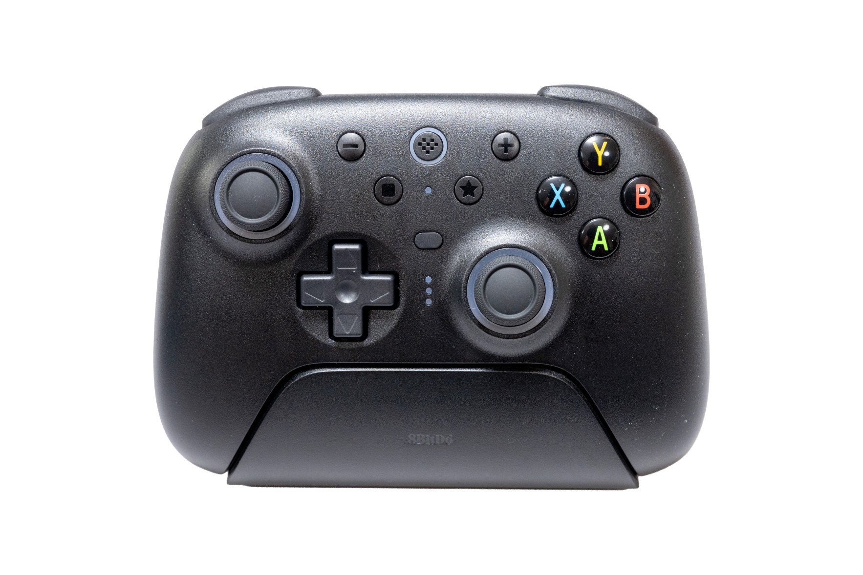 8BitDo Ultimate 2 Wireless 2.4G レビュー！ドリフト知らずのTMRスティック搭載で干渉にも強いコントローラー